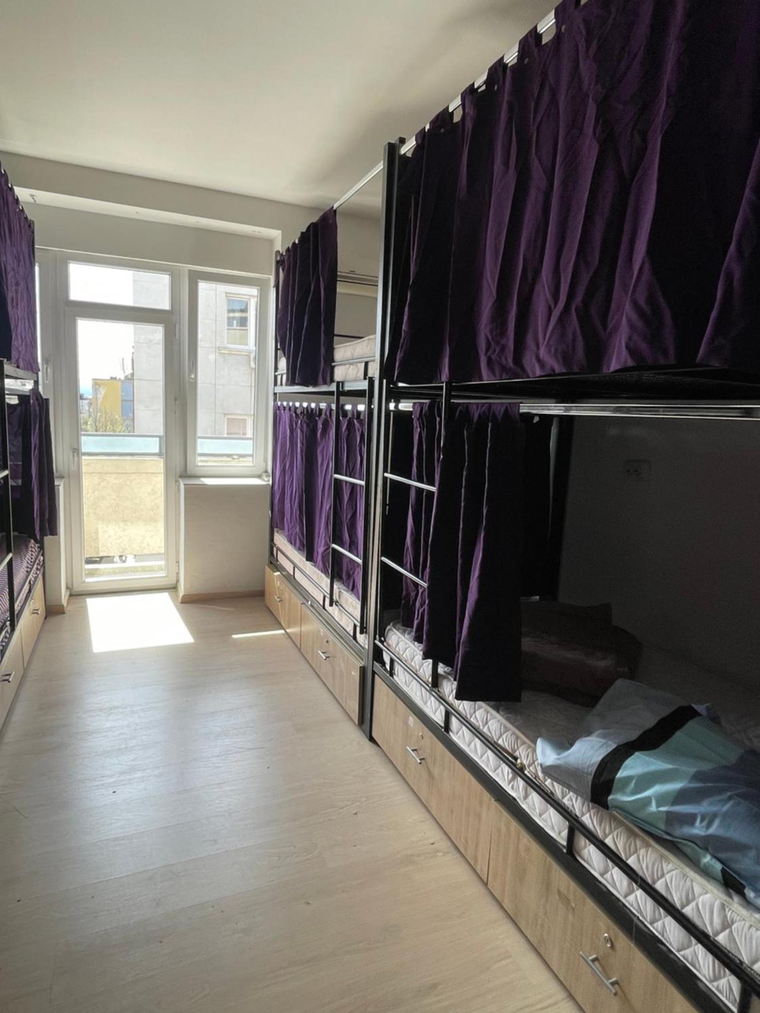 Newborn Comfort Hostel The Biggest Hostel Of Town With Best Location Prisztina Zewnętrze zdjęcie