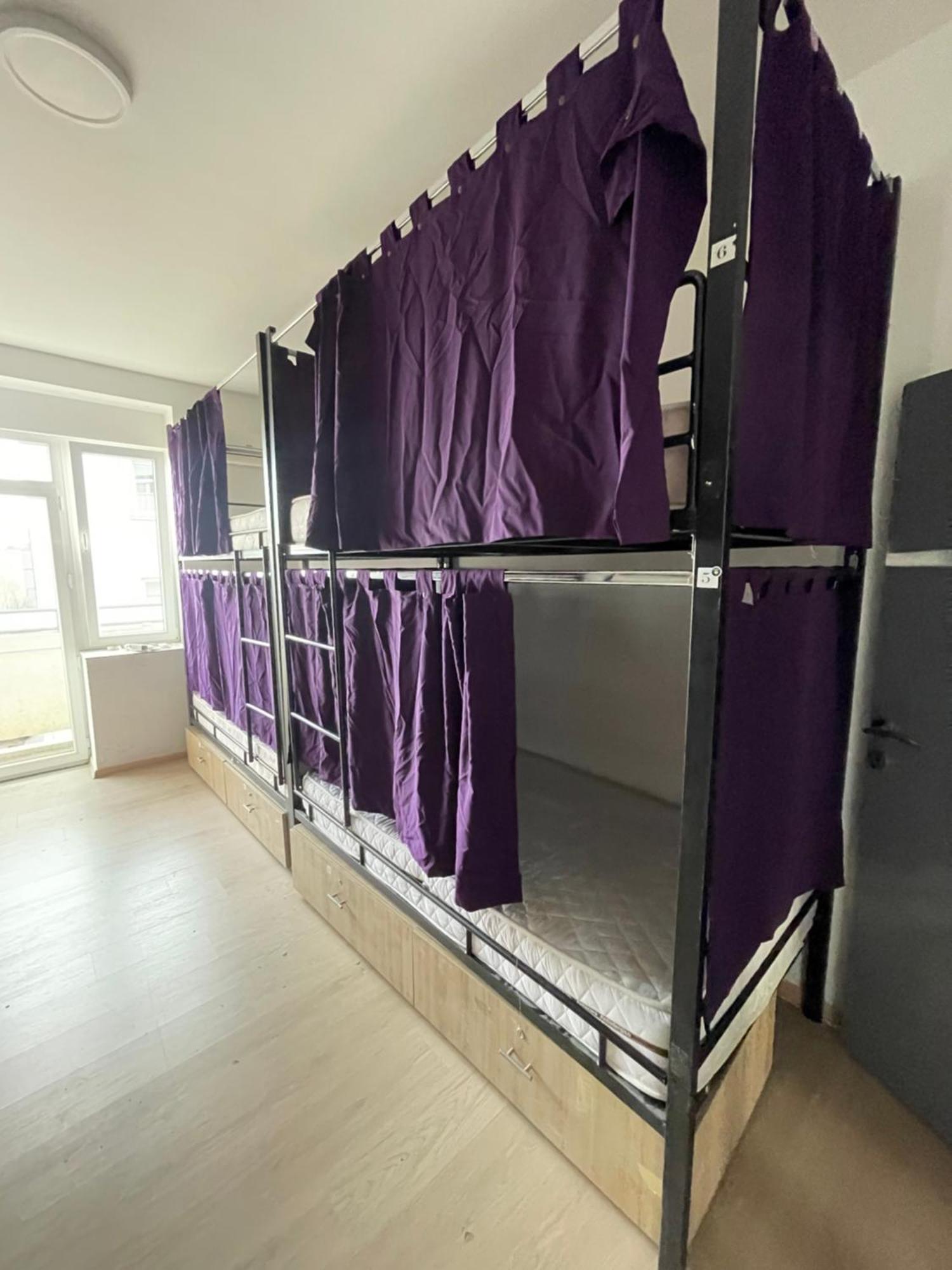 Newborn Comfort Hostel The Biggest Hostel Of Town With Best Location Prisztina Zewnętrze zdjęcie